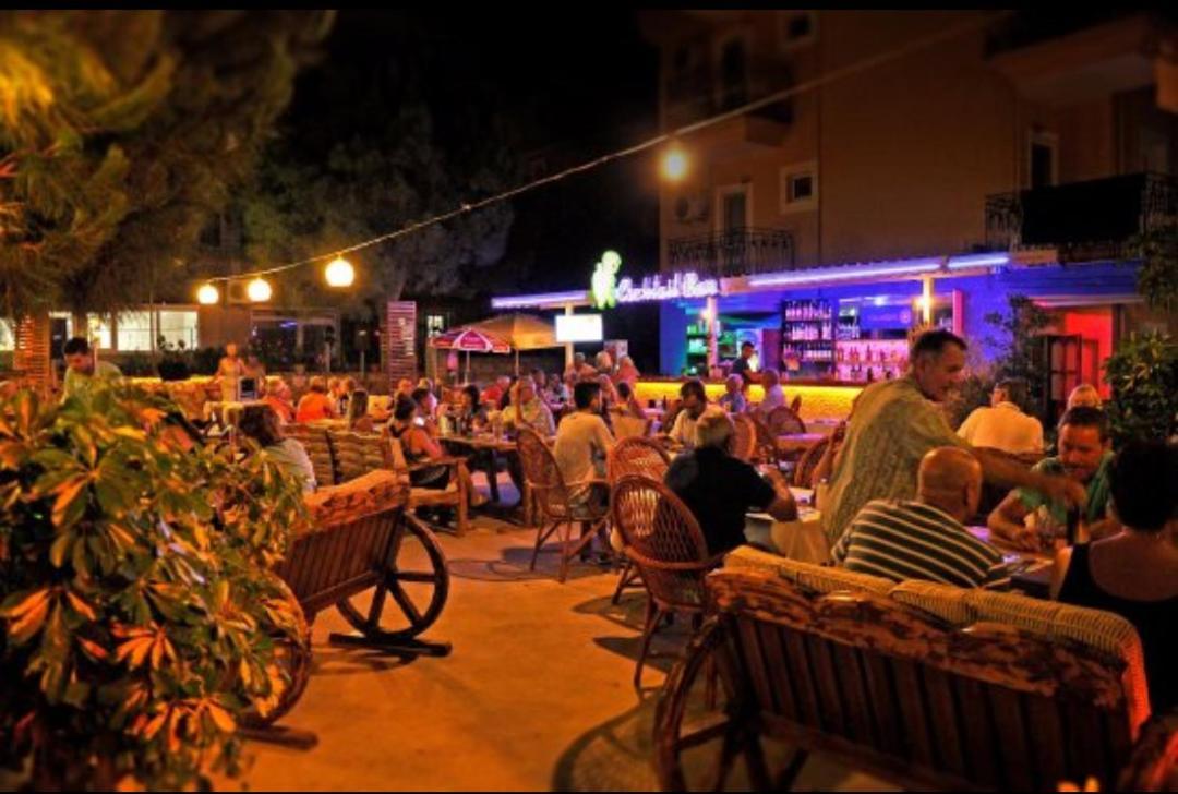 Turtle Apart Aparthotel Fethiye Buitenkant foto